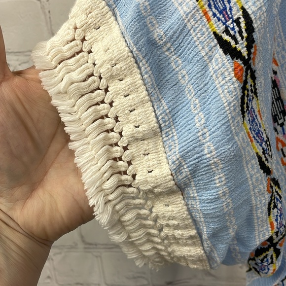 Roffe Accessories Aztec print crochet tassel arm and bottom trim L/XL ca… - Picture 2 of 6